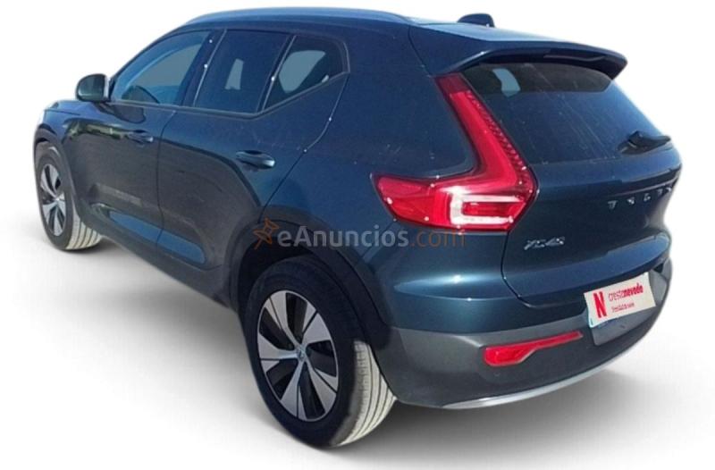 Volvo XC40 1.5 T3 Momentum Pro 