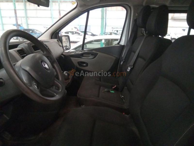 Renault Trafic Combi 6 Energy dCi 88 kW 120 CV 18 