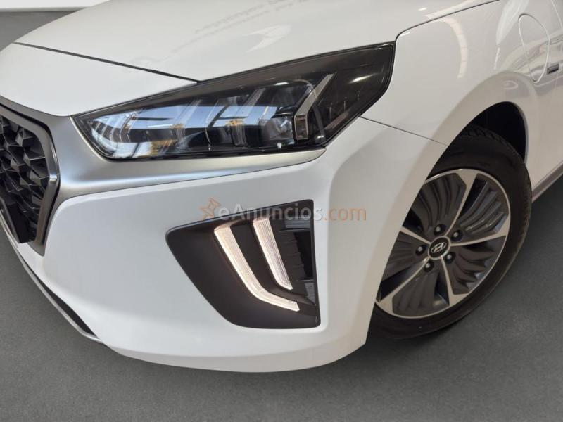 Hyundai IONIQ Endesa 1.6 HIBRIDO 140 c.v  AUTOMATICO