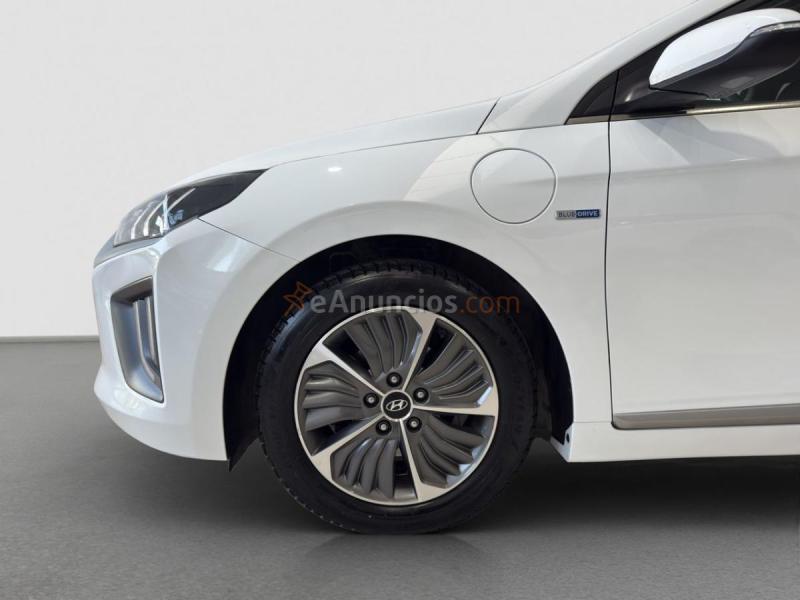 Hyundai IONIQ Endesa 1.6 HIBRIDO 140 c.v  AUTOMATICO