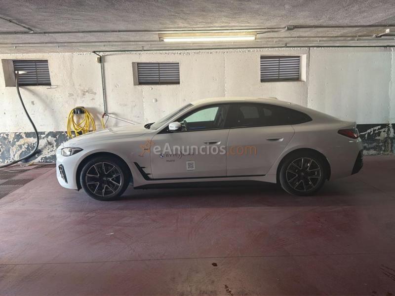 BMW i4 eDrive40 250 kW (340 CV)