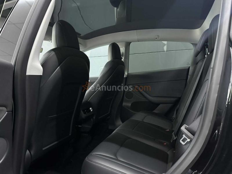 Tesla Model Y RWD tracción trasera acabado Premium