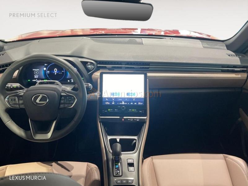 Lexus lbx elegant