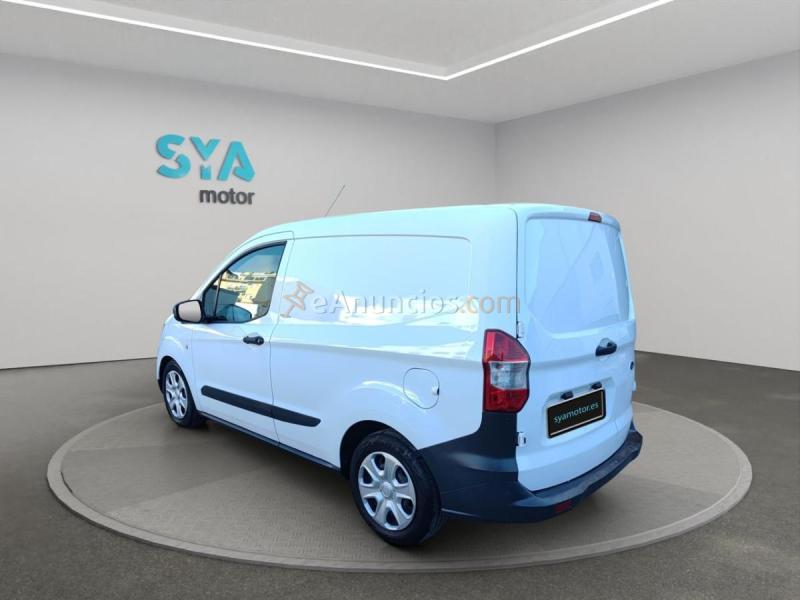Ford Transit Courier Van