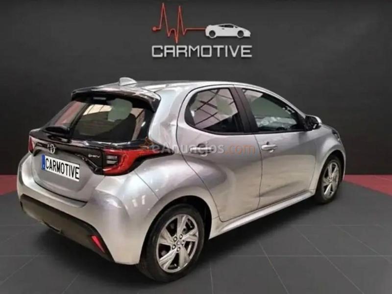 Toyota Yaris 1.5 120H Active Plus Automatico (2025)  Etiqeuta ECO  Desde 321€mes 