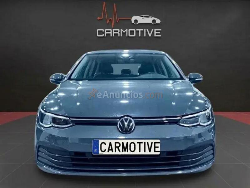 Volkswagen Golf Life 1.0 eTSI 110CV DSG Automático (2024)  Desde 351€mes 