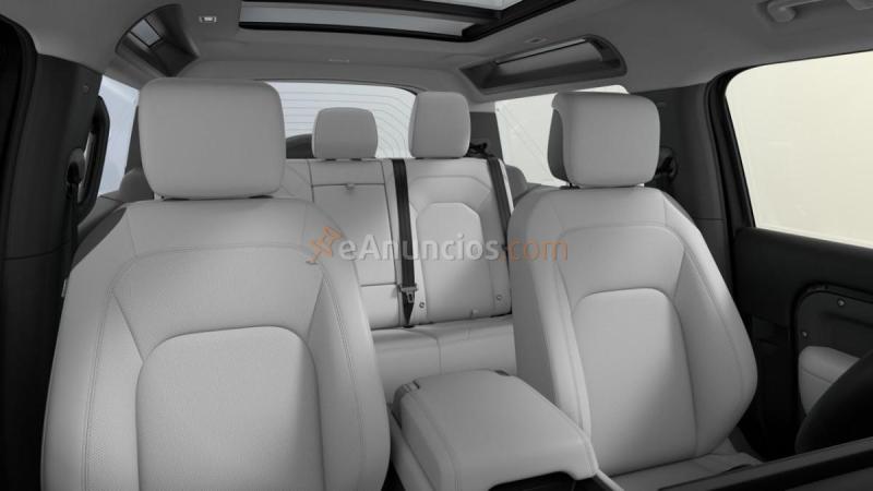 Land-Rover Defender 3.0D I6 250 PS AWD At MHEV X-Dyn. SE 110