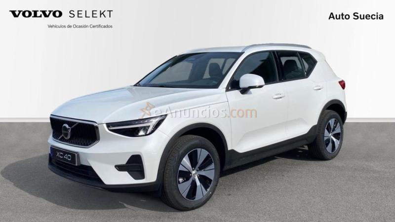 Volvo XC40 Core, B4 Mild hybrid, Gasolina
