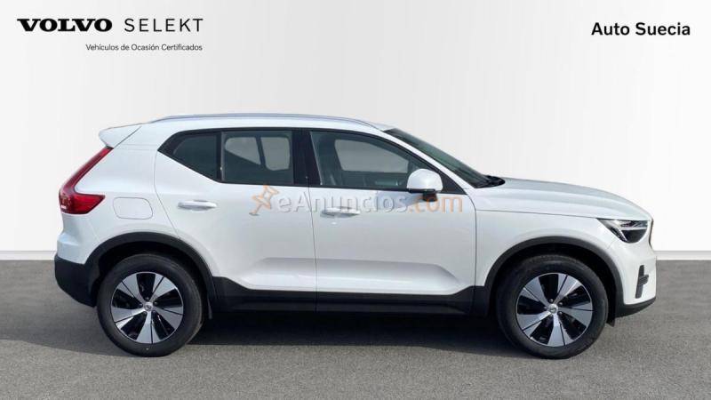 Volvo XC40 Core, B4 Mild hybrid, Gasolina