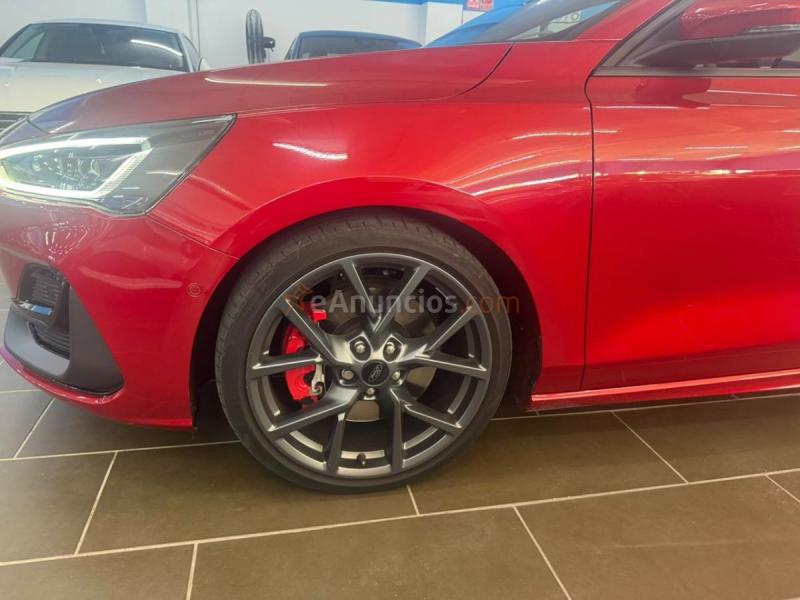 Ford Focus 2.3 Ecoboost 206kW ST Auto