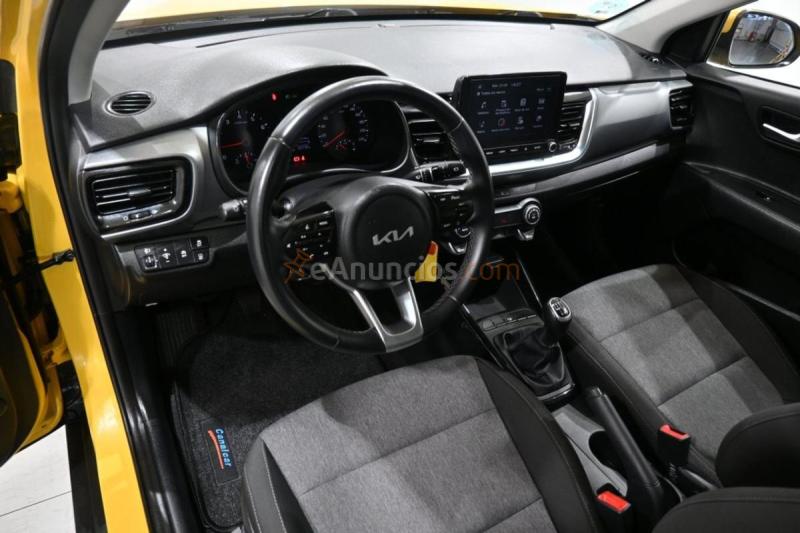 Kia Stonic 1.0 T-GDi MHEV iMT 74 kW 