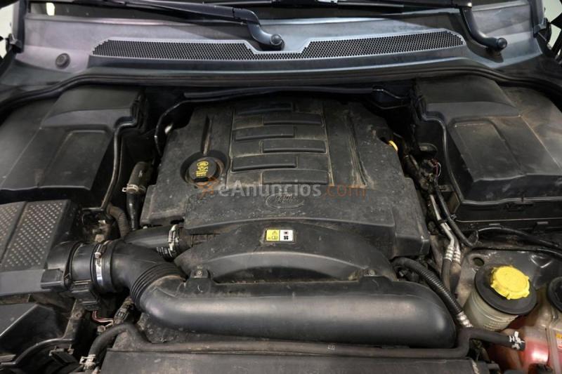 Land-Rover Discovery 4 2.7 TDV6 S 