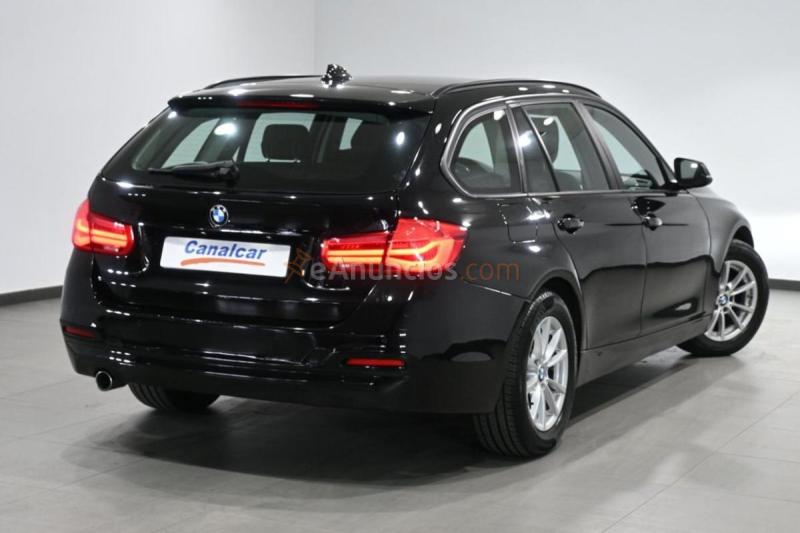BMW Serie 3 318d Touring Aut. 