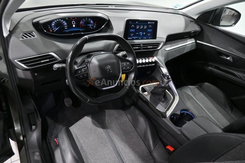 Peugeot 5008 Allure PureTech 130 S&S 