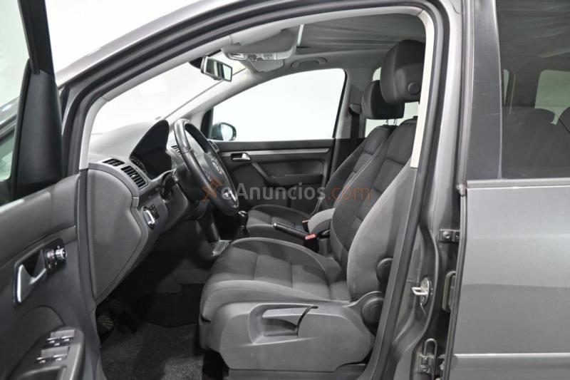 Volkswagen Touran Advance 2.0 TDI 140 CV 