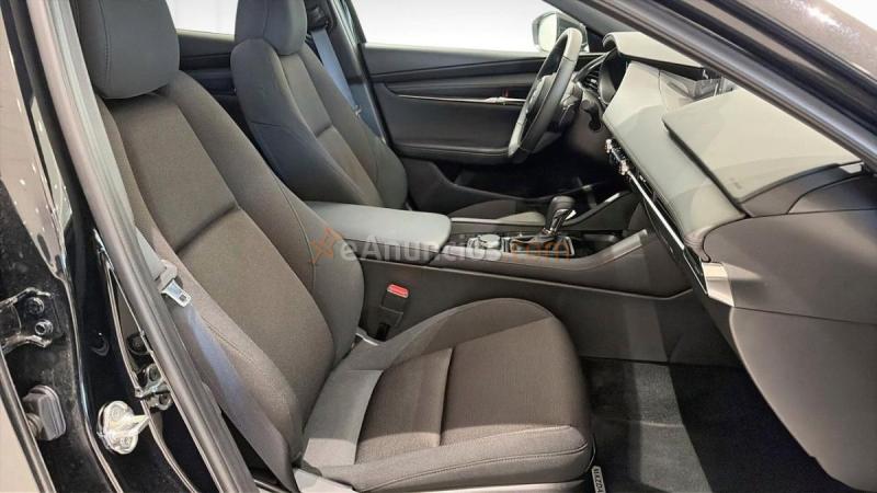 Mazda Mazda3 2.5 E-skyactiv-g Exclusive-line Aut. 103kw