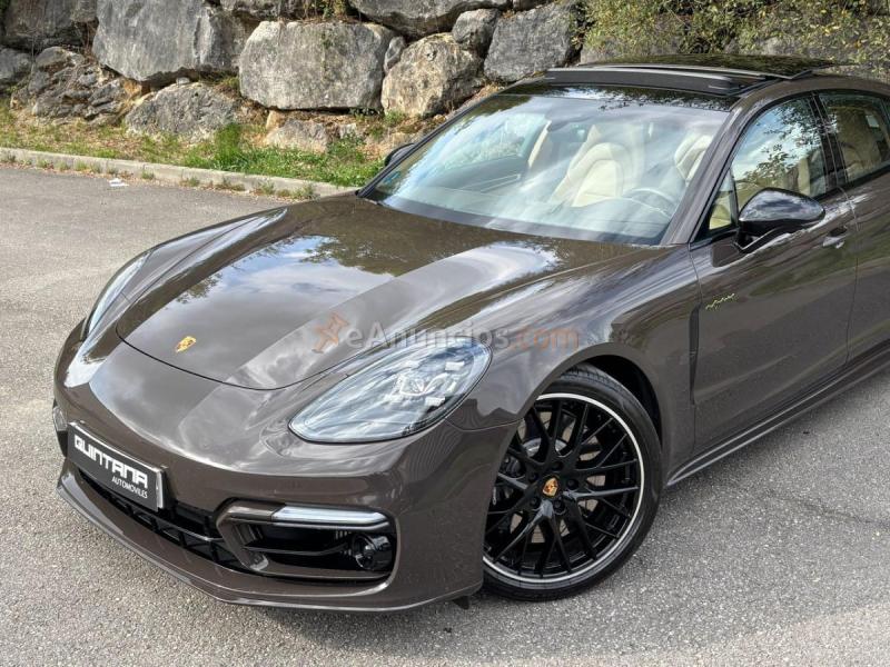 Porsche Panamera 4S E-Hybrid 2.9 V6 560cv