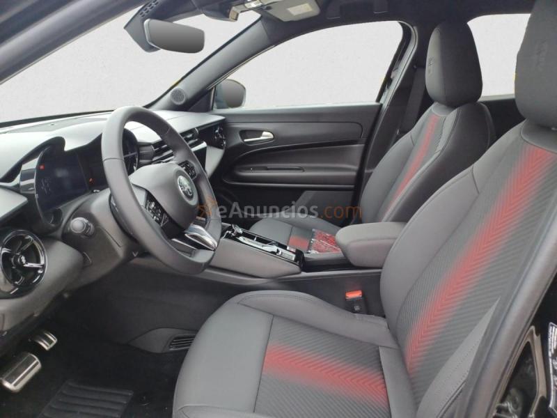 Alfa Romeo Junior 1.2 MHEV 107KW IBRIDA E-DCT6 145 5P
