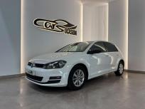 VW Golf Advance