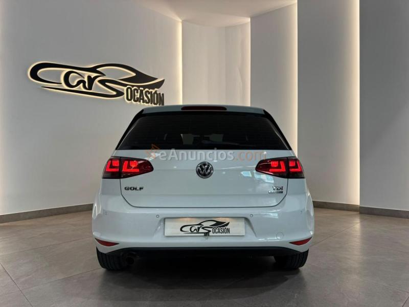 VW Golf Advance