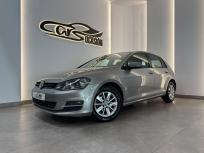 VW Golf Advance