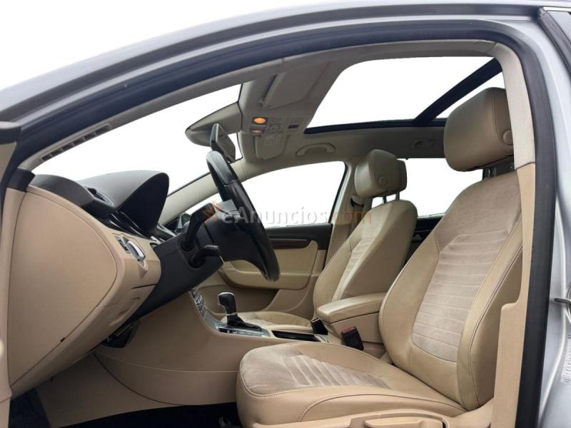 Volkswagen Passat AVANT 3.6 V6 300CV DSG