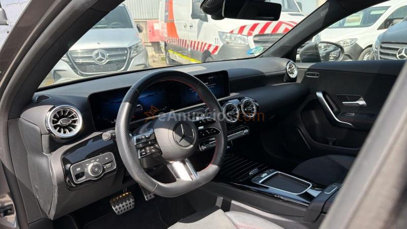 Mercedes Clase A A 180 COMPACTO+P.AMG