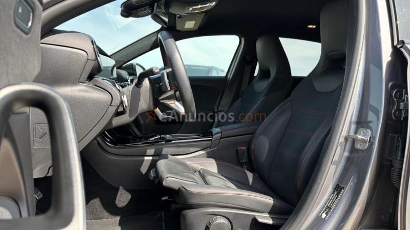 Mercedes Clase A A 180 COMPACTO+P.AMG