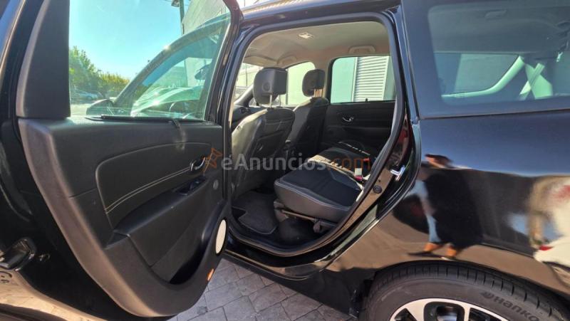 Renault Grand Scénic Bose Edition Energy TCe 130 7 plazas