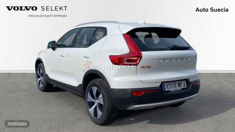 Volvo XC40 Core, B4 Mild hybrid, Gasolina de 2024 con 7.386 Km por 31.900 EUR. en Guipuzcoa