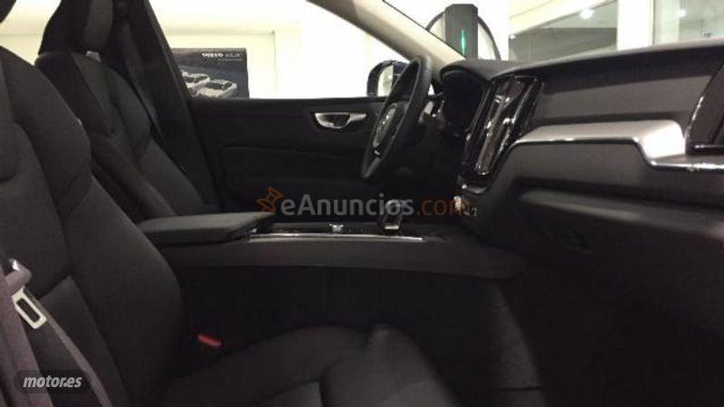 Volvo XC 60 B4 (D) PLUS BRIGHT AUTO AWD de 2022 con 48.788 Km por 36.500 EUR. en Valencia