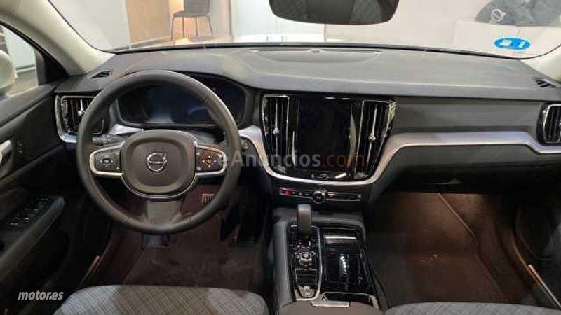 Volvo V 60 2.0 T6 RECHARGE CORE AUTO 4WD 5P de 2025 con 23.236 Km por 39.900 EUR. en Murcia
