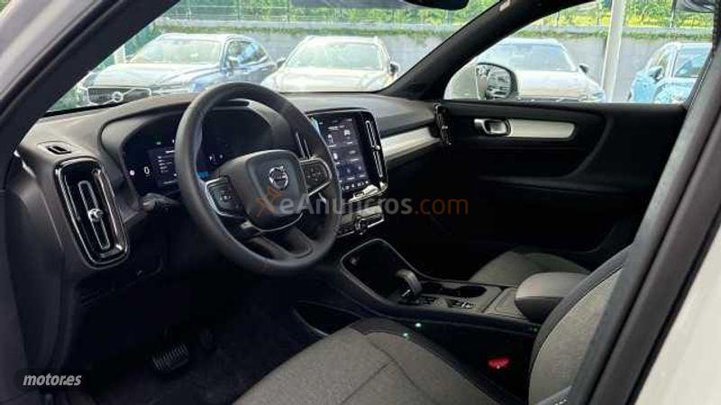 Volvo XC40 todoterreno 2.0 B3 MHEV CORE DCT 5P con 1 Km por 38.500 EUR. en Guipuzcoa