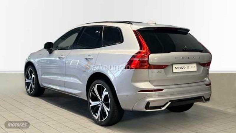 Volvo XC 60 2.0 T6 AWD RECHARGE ULTRA DARK AUTO 350 CV de 2024 con 17.253 Km por 55.300 EUR. en A Coruna