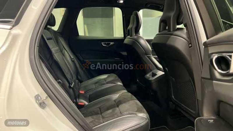 Volvo XC 60 VOLVO XC60 D4 AWD R-DESIGN 190 CV de 2017 con 127.035 Km por 29.800 EUR. en A Coruna