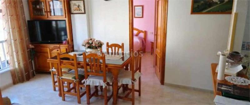 Piso con terraza, trastero y ascensor en excelente ubicación en Torrevieja