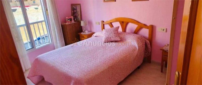 Piso con terraza, trastero y ascensor en excelente ubicación en Torrevieja