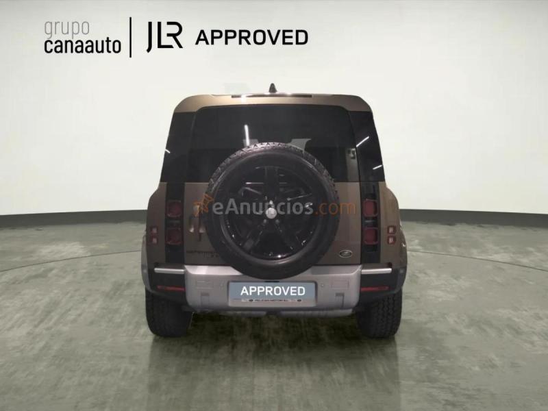 Land-Rover Defender 110 D240 S 4WD Auto 177 kW (240 CV)
