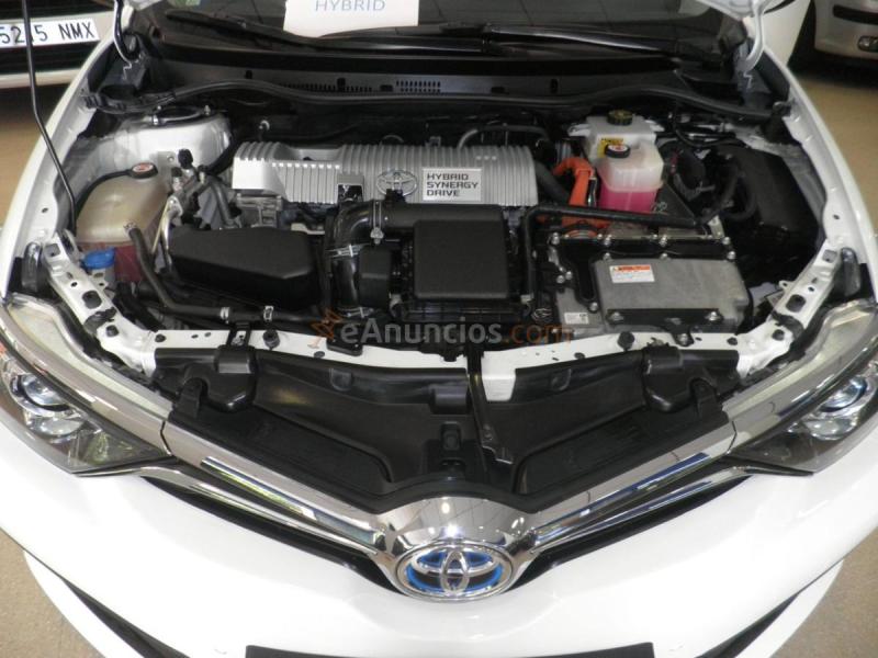 Toyota Auris 140H e-CVT Active