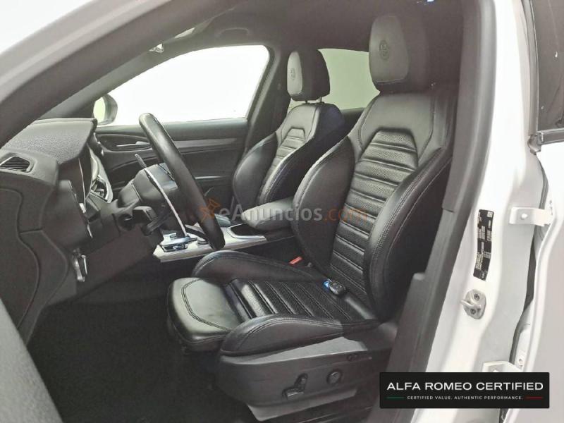 Alfa Romeo Stelvio  2.2 Diésel 154kW (210CV)  Q4 Veloce