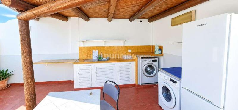 Amplio chalet pareado en venta en Alcalá, Guía de Isora, 3 hab, garaje privado. 410.000€