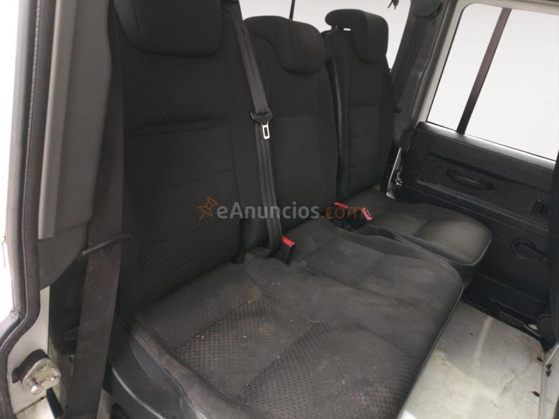 Land-Rover Defender E