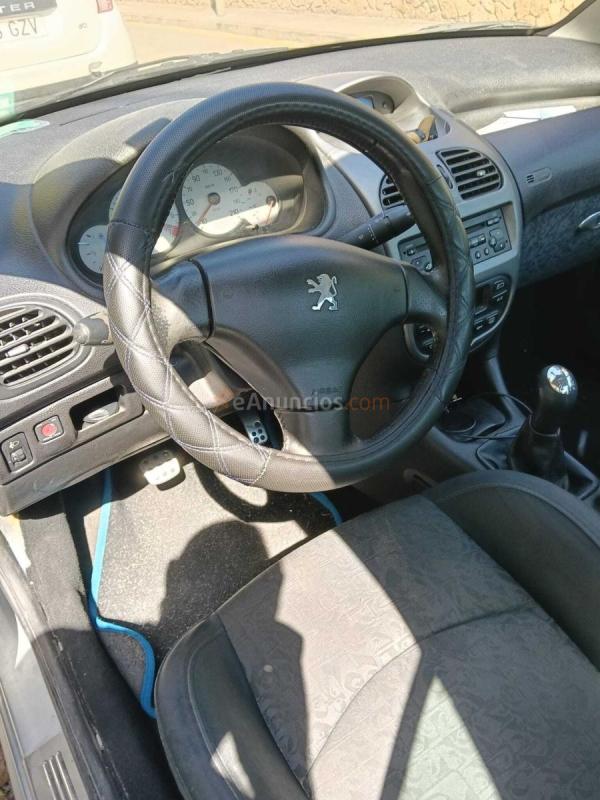 Peugeot 206 1.6 110 Quiksilver 