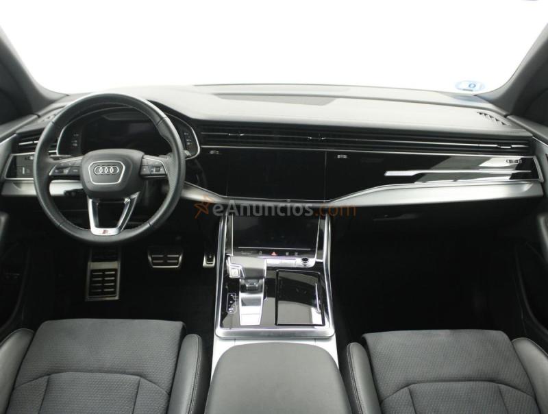 Audi Q8 3.0 55 TFSI E BLACK LINE QUATTRO TIPTR 5P