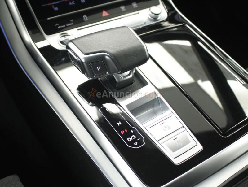 Audi Q8 3.0 55 TFSI E BLACK LINE QUATTRO TIPTR 5P