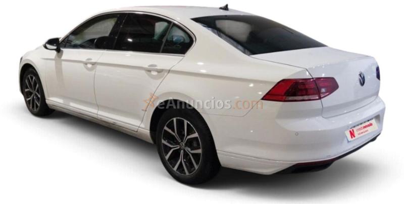 Volkswagen Passat Executive 2.0 TDI 110kW (150CV) DSG 