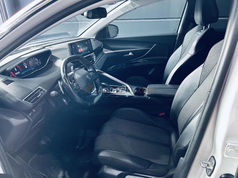 Peugeot 3008 Allure Pack BlueHDi 130 S&S EAT8