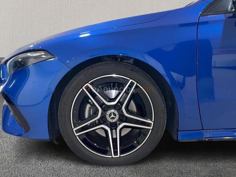 Mercedes-benz Clase A 180 D Compacto0-805+0-055