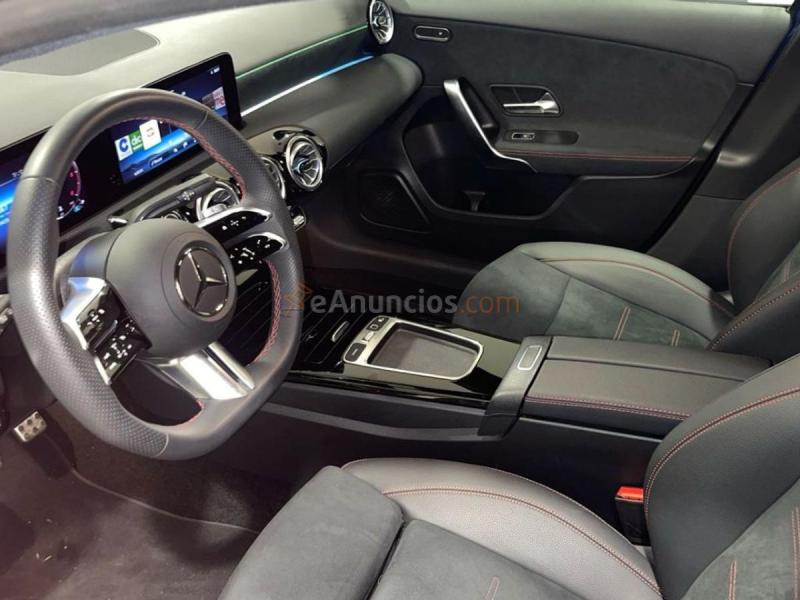 Mercedes-benz Clase A 180 D Compacto0-805+0-055