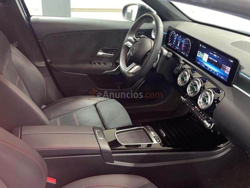 Mercedes-benz Clase A 180 D Compacto0-805+0-055